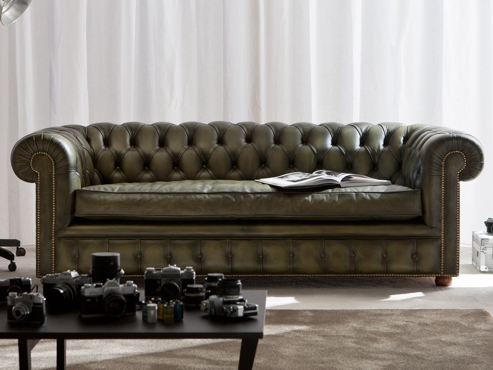 Диваны Честер